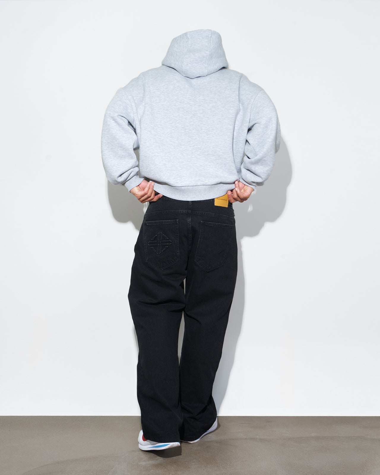 STUDIO UNOV® Denim "Basic Black"