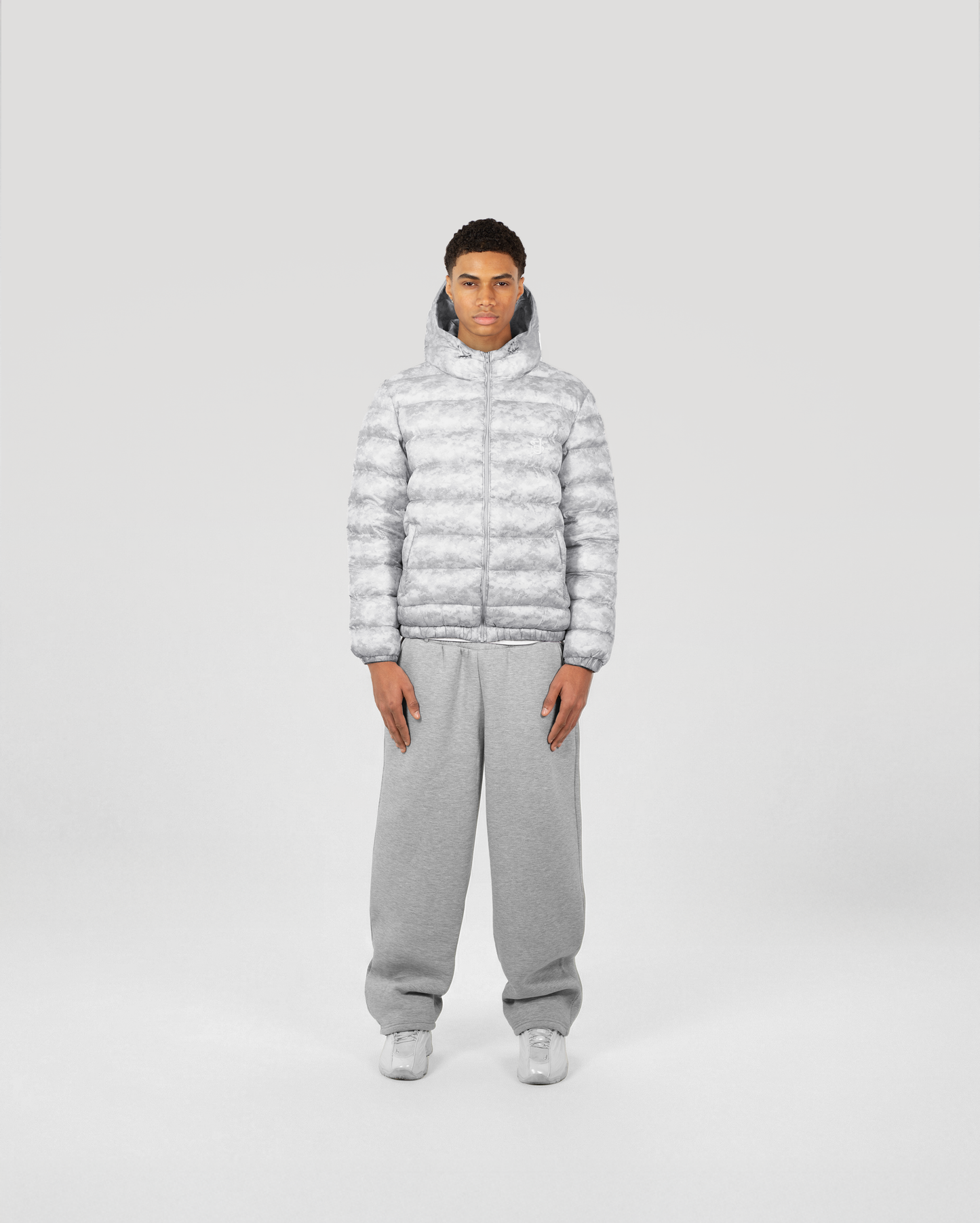STUDIO UNOV®️ THIN PUFFER