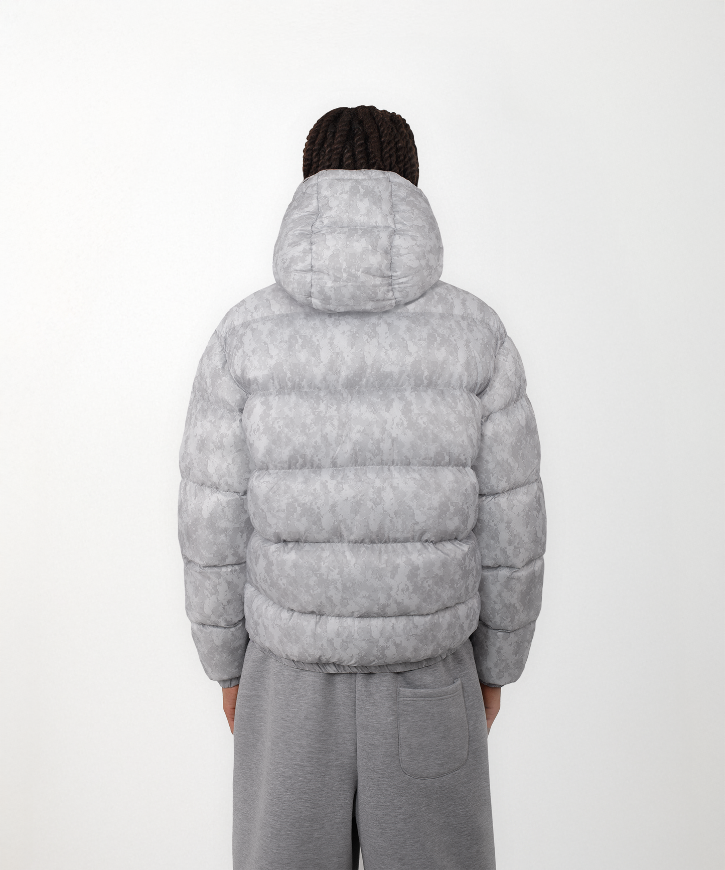 STUDIO UNOV®️ CAMO PUFFER